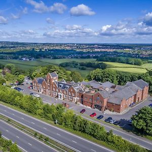 Hogs Back Hotel & Spa Nr Farnham